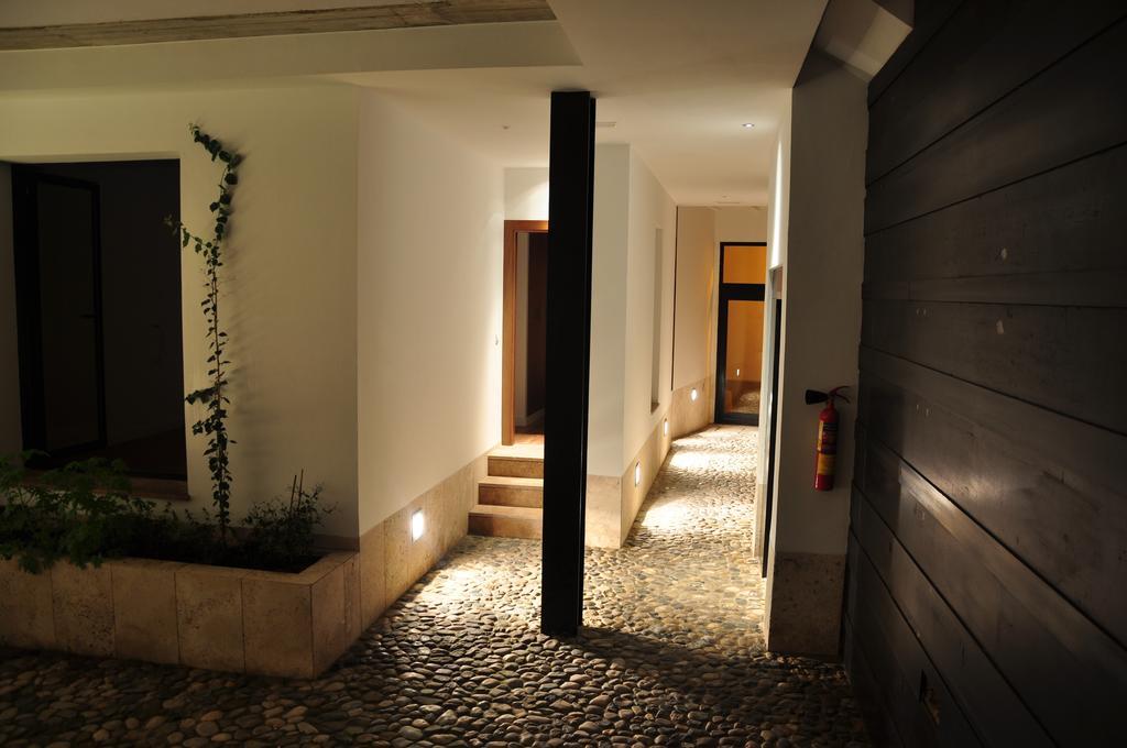Apartamentos Coronado Malaga Exterior photo